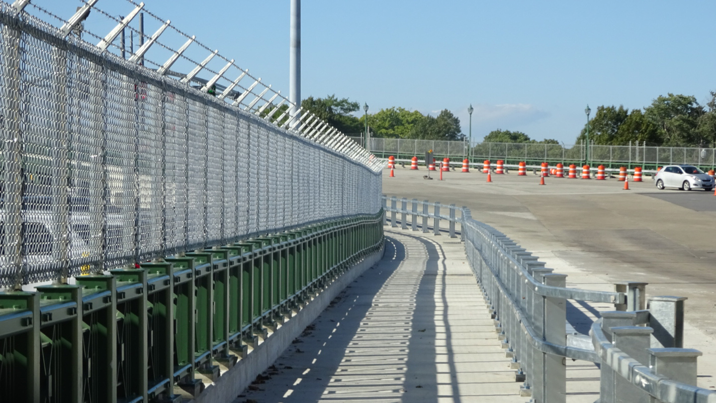 The recently opened Binational Trail Connection.